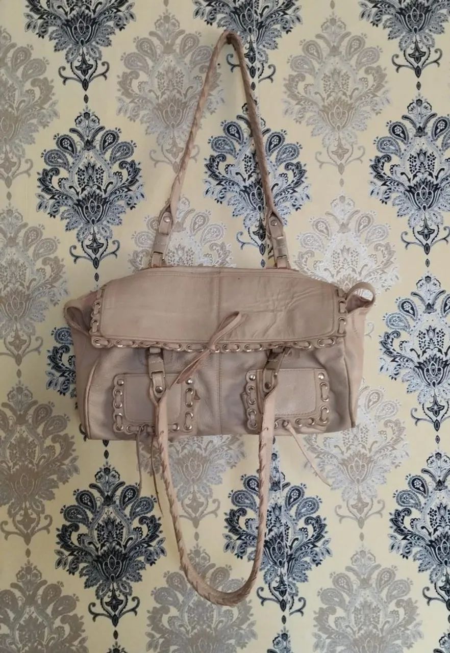 Bolsa de ombro em couro branca  - Foto 4