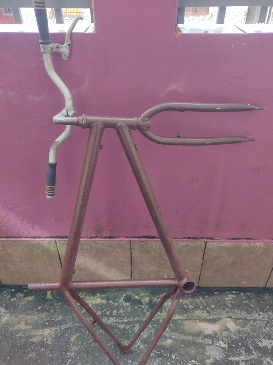 Vendo um quadro de bicicleta. - Foto 2