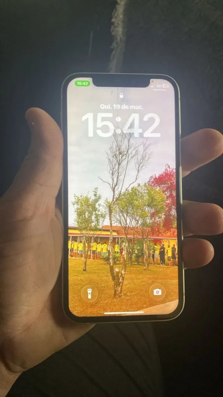 Vendo iPhone 12 super em conta  - Foto 2