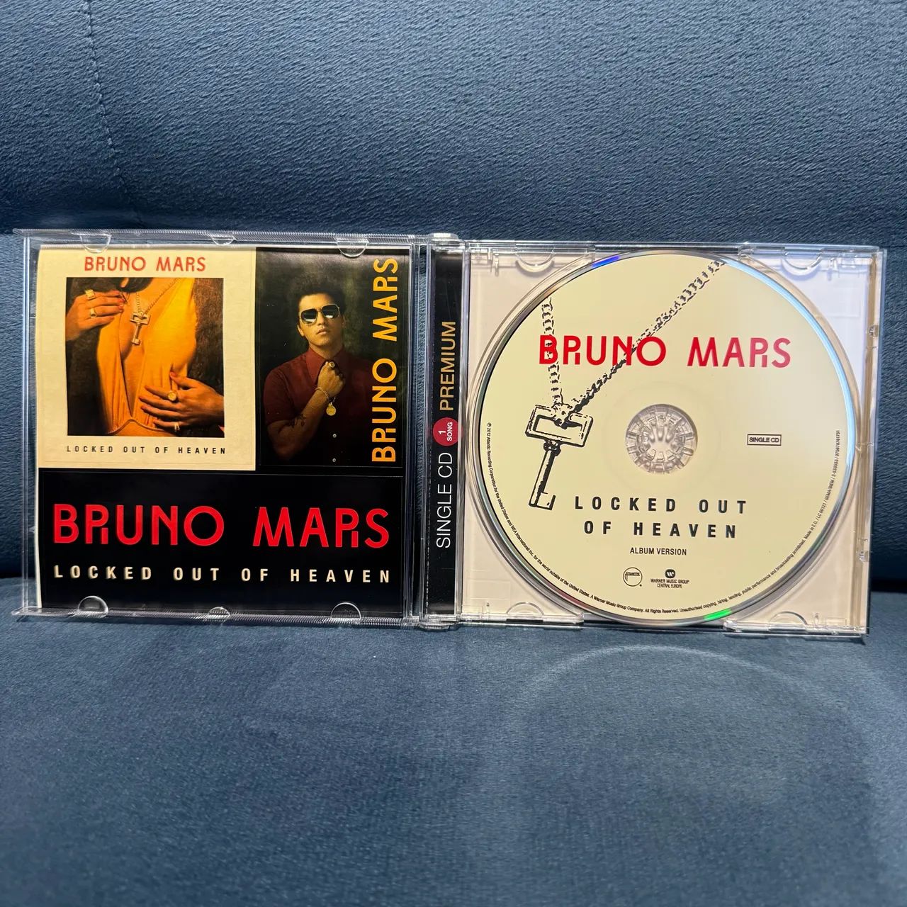 CD Single Bruno Mars Locked out of Heaven - Foto 3