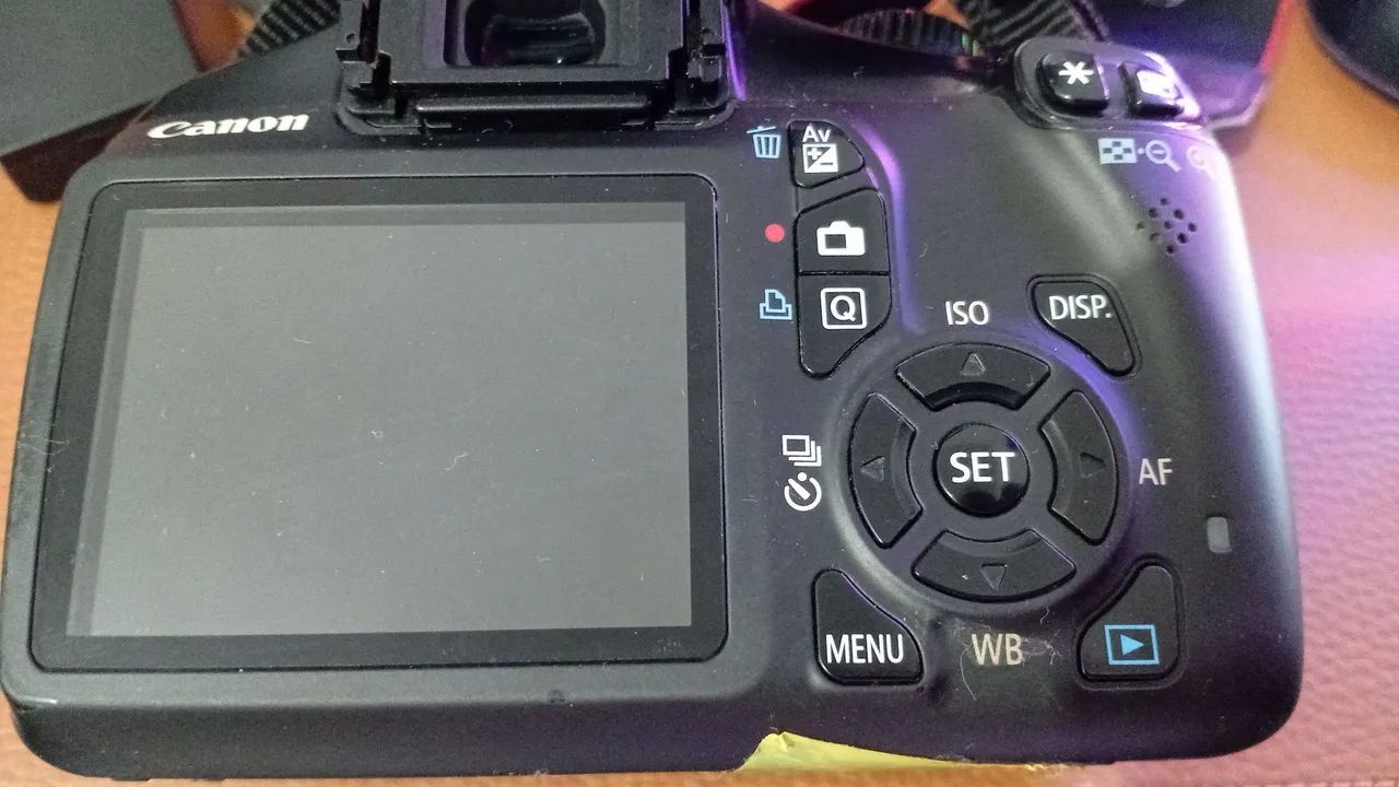 Canon T3 usada - Foto 4