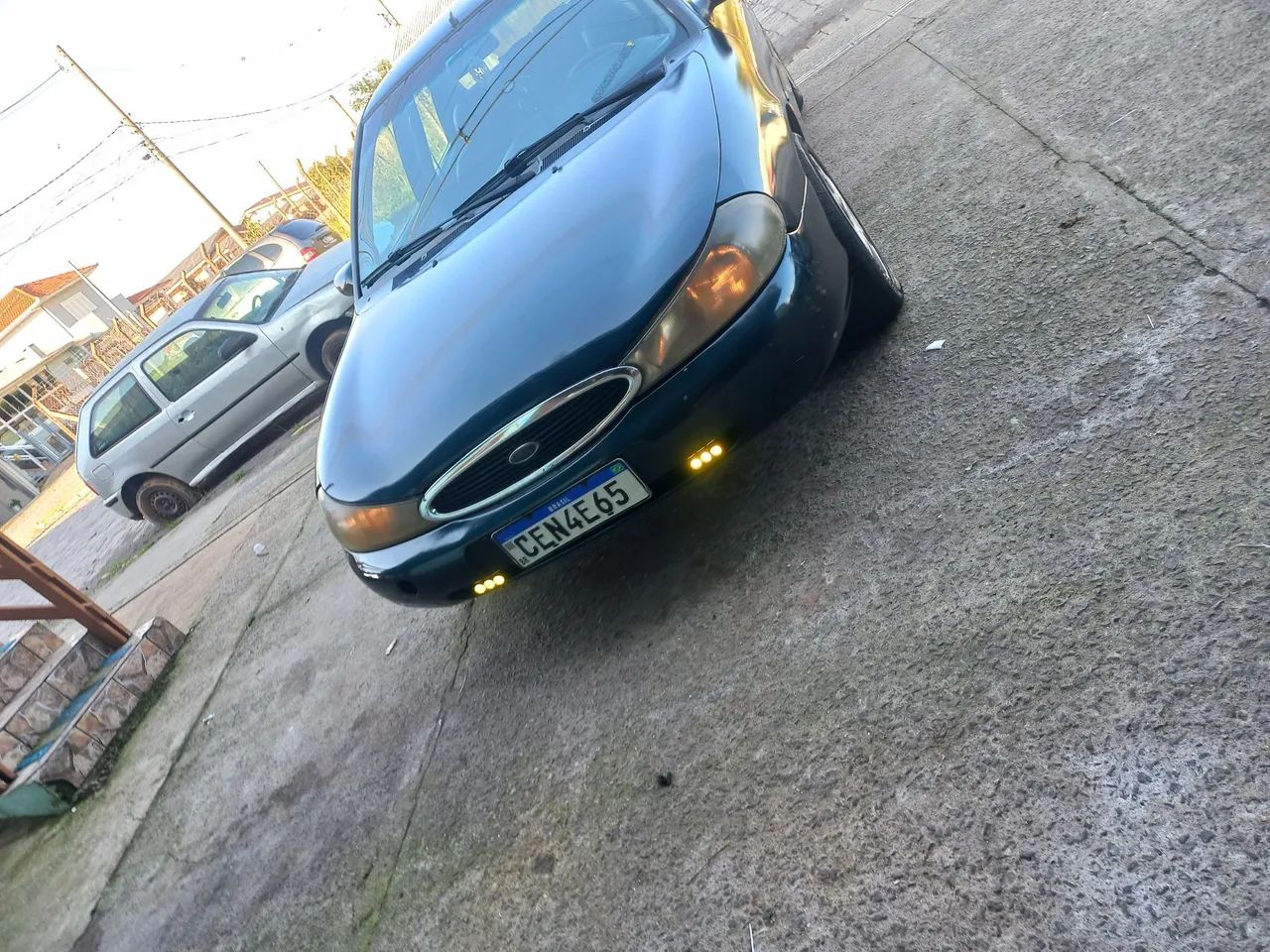 Ford Mondeo CLX 2.0i 4P MEC 1997