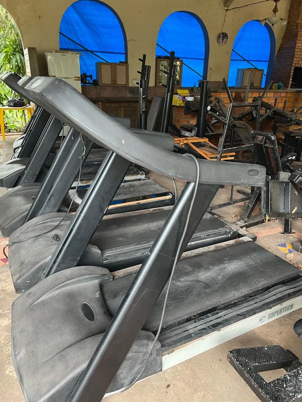 Esteira Supertech academia  - Foto 2