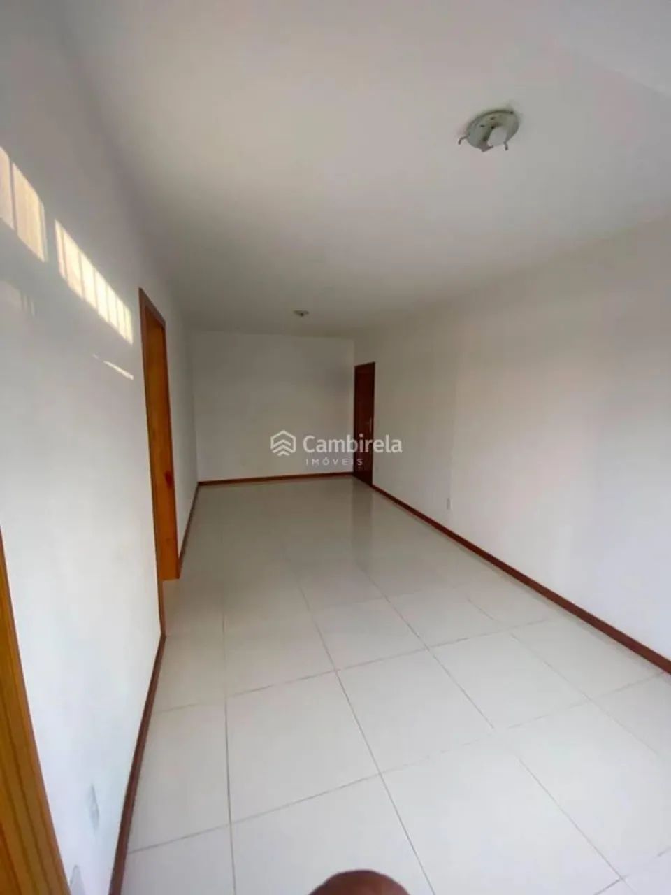Apartamento Térreo de 2 Dormitórios para Aluguel no Kobrasol - Foto 3