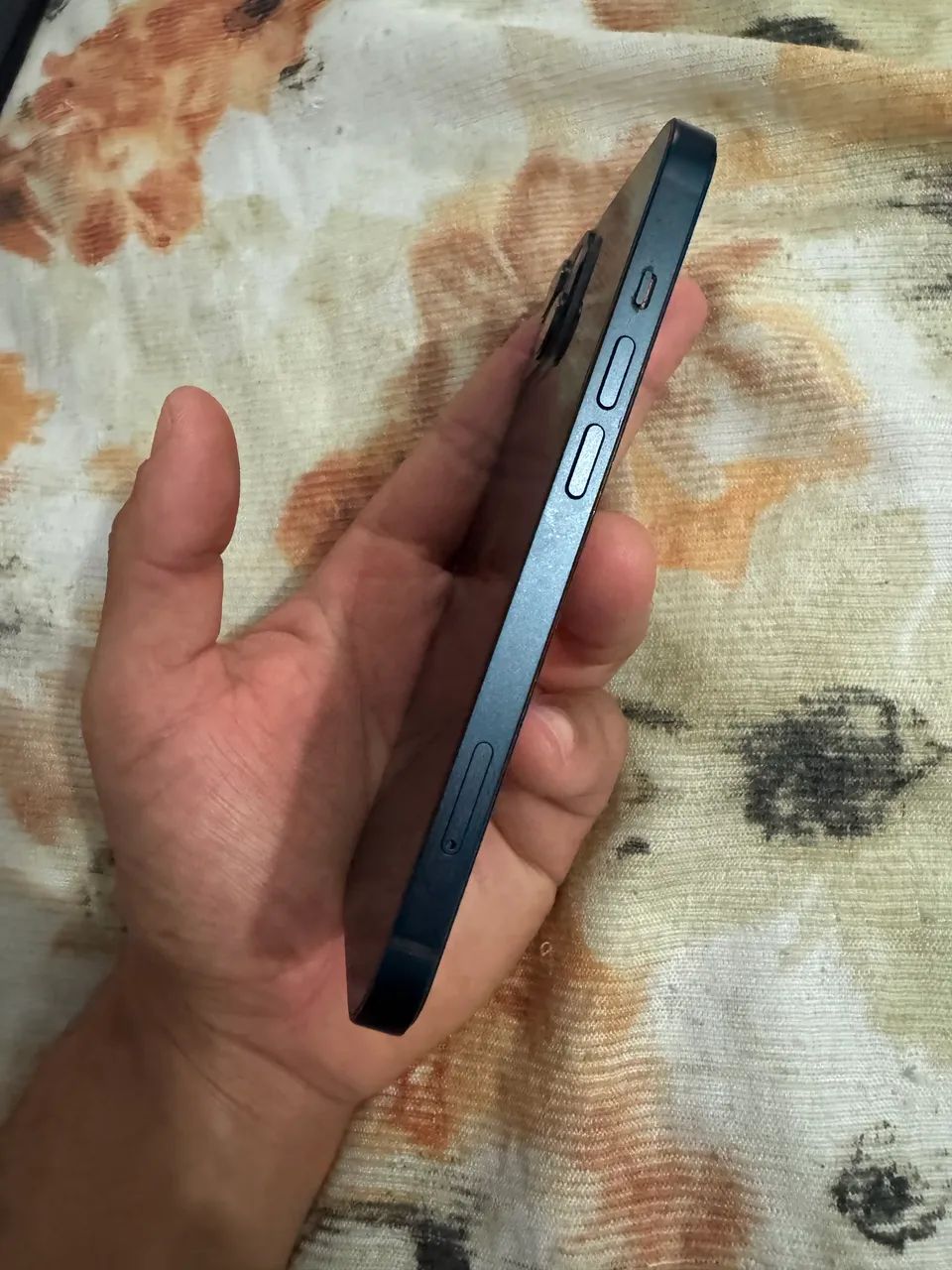 iPhone 13 c vários acessórios  - Foto 2