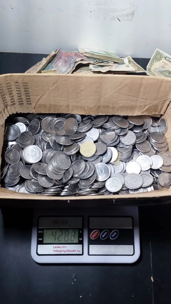 Cédulas antigas e +4kg de moedas - Foto 4