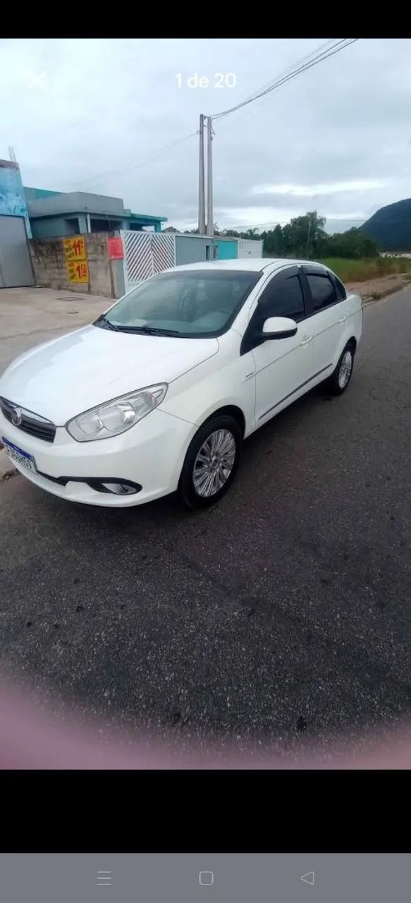Fiat Grand Siena Grand Siena ESSENCE Dual. 1.6 Flex 16V 2013
