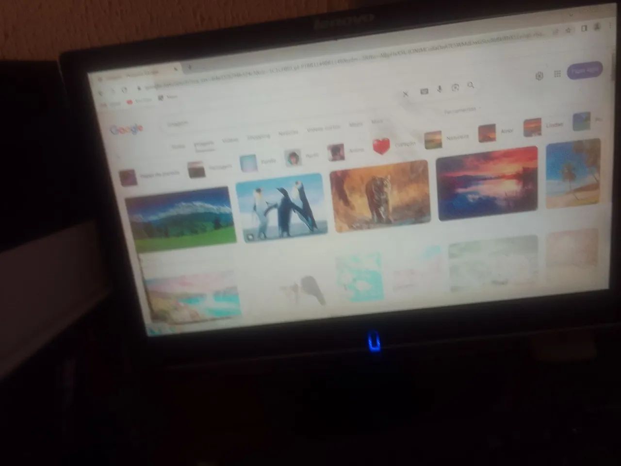 Monitor Lenovo 20 polegadas com manchas funcionando  - Foto 4