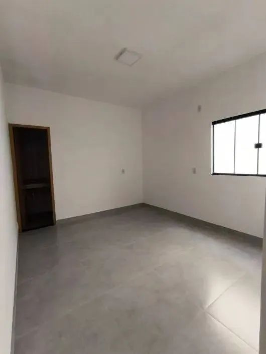 CASA A VENDA EM PERUS  PROXIMO A PRAÇA DO SAMBA  - Foto 2