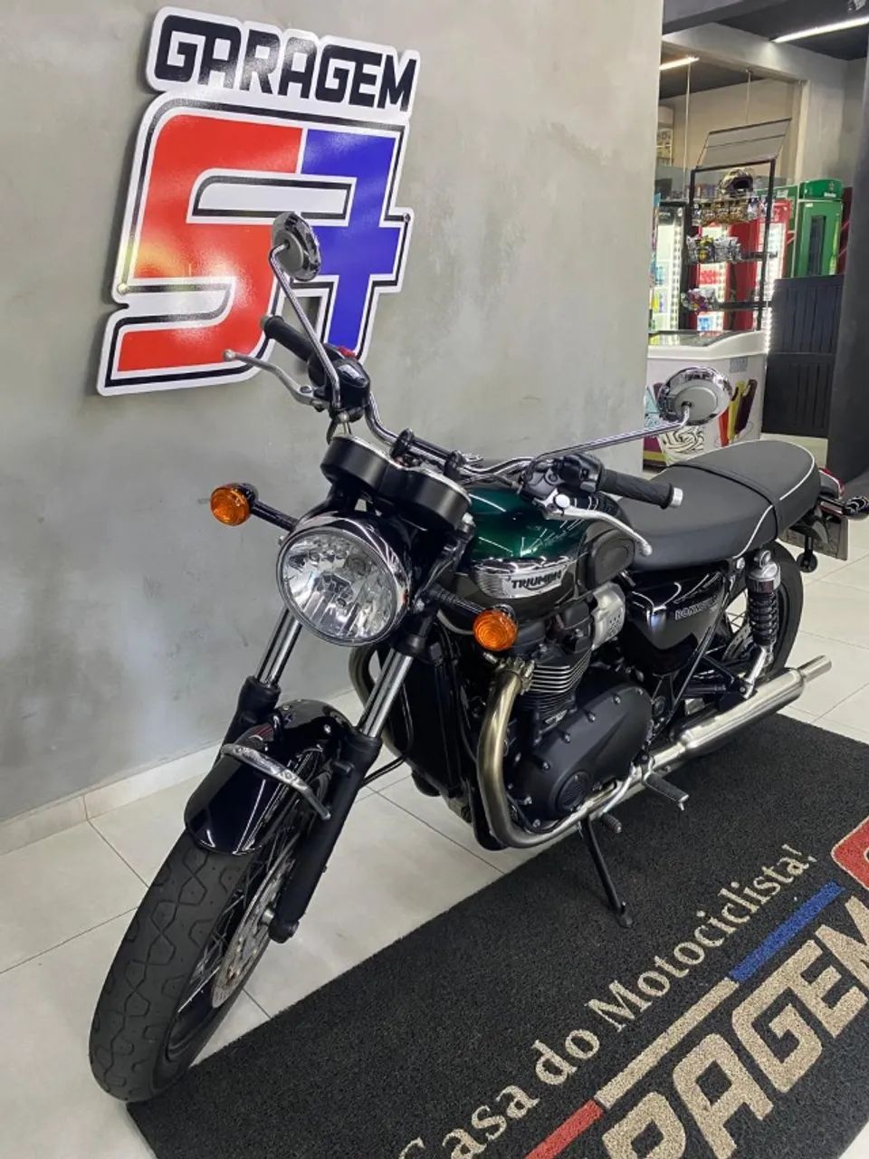 Triumph - Bonneville T100 - 2024 - Foto 3