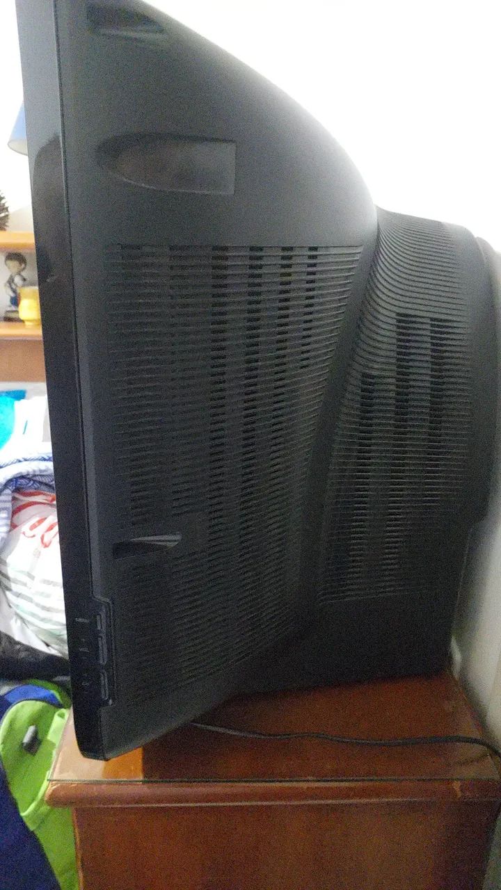 VENDO TV 29 POLEGADAS DE TUBO TELA PLANA - Foto 3
