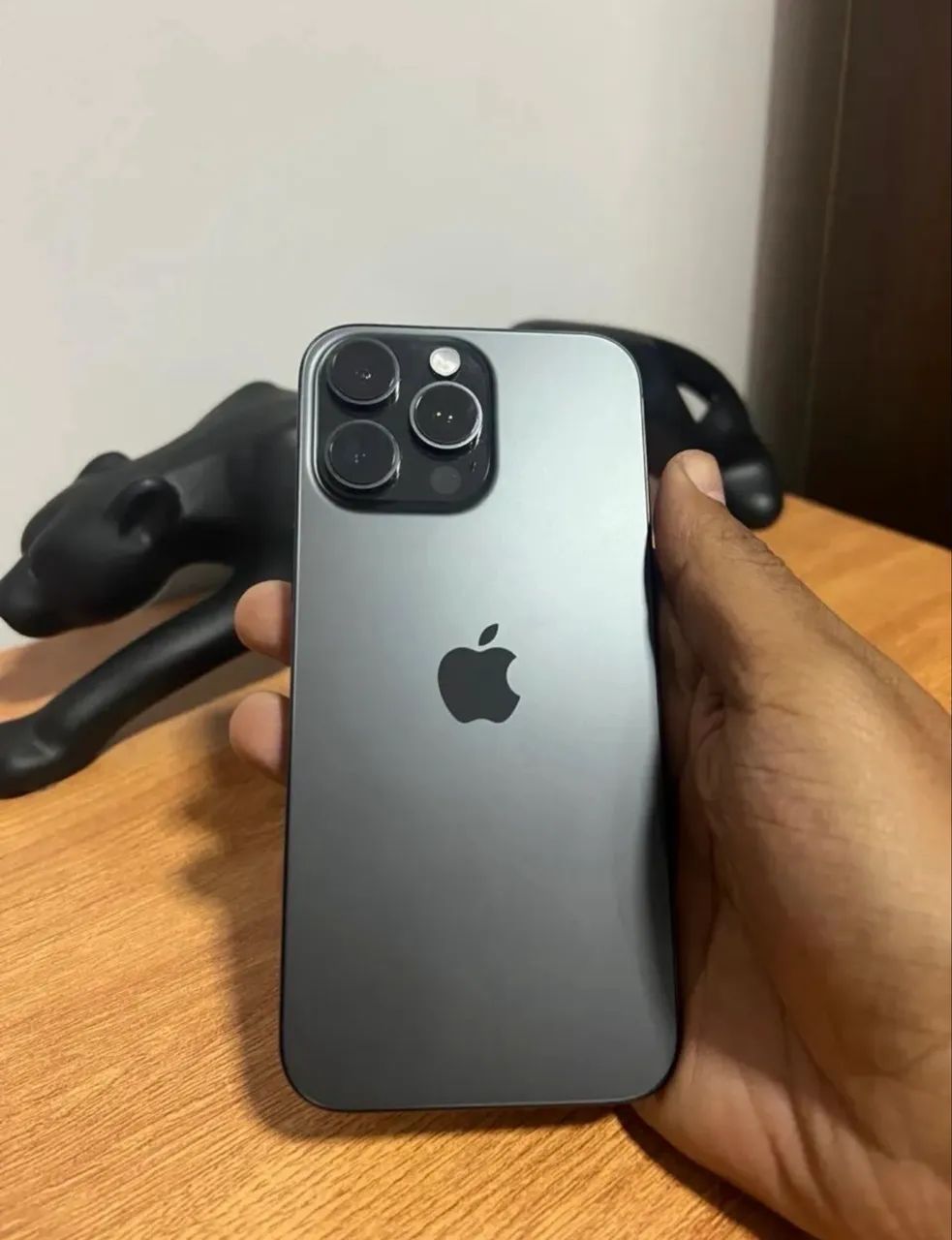 Iphone 16 pro 512gb - Foto 2
