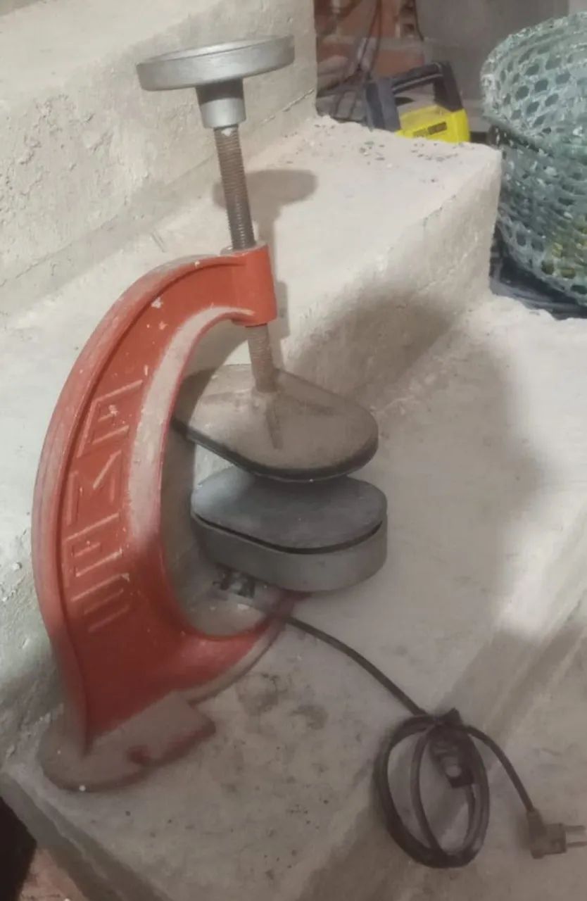 Máquina de remendar pneu 