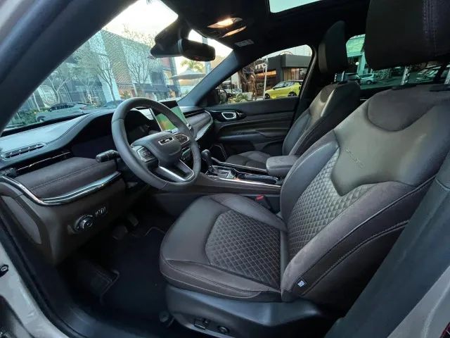 Jeep Commander Overland T270 1.3 TB Flex AUT 2025 - Foto 10