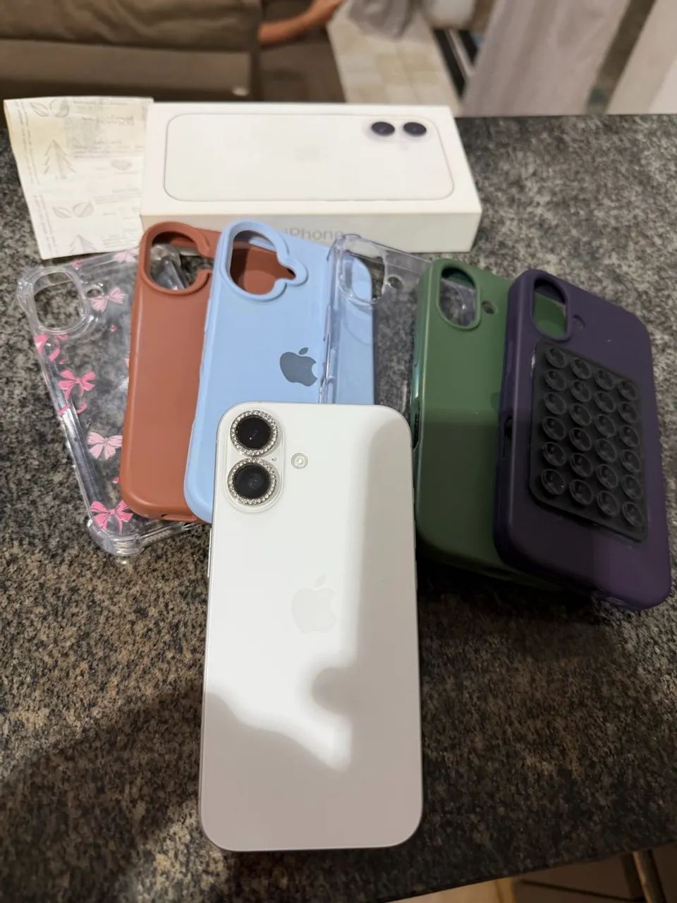 iPhone 16 branco  - Foto 2
