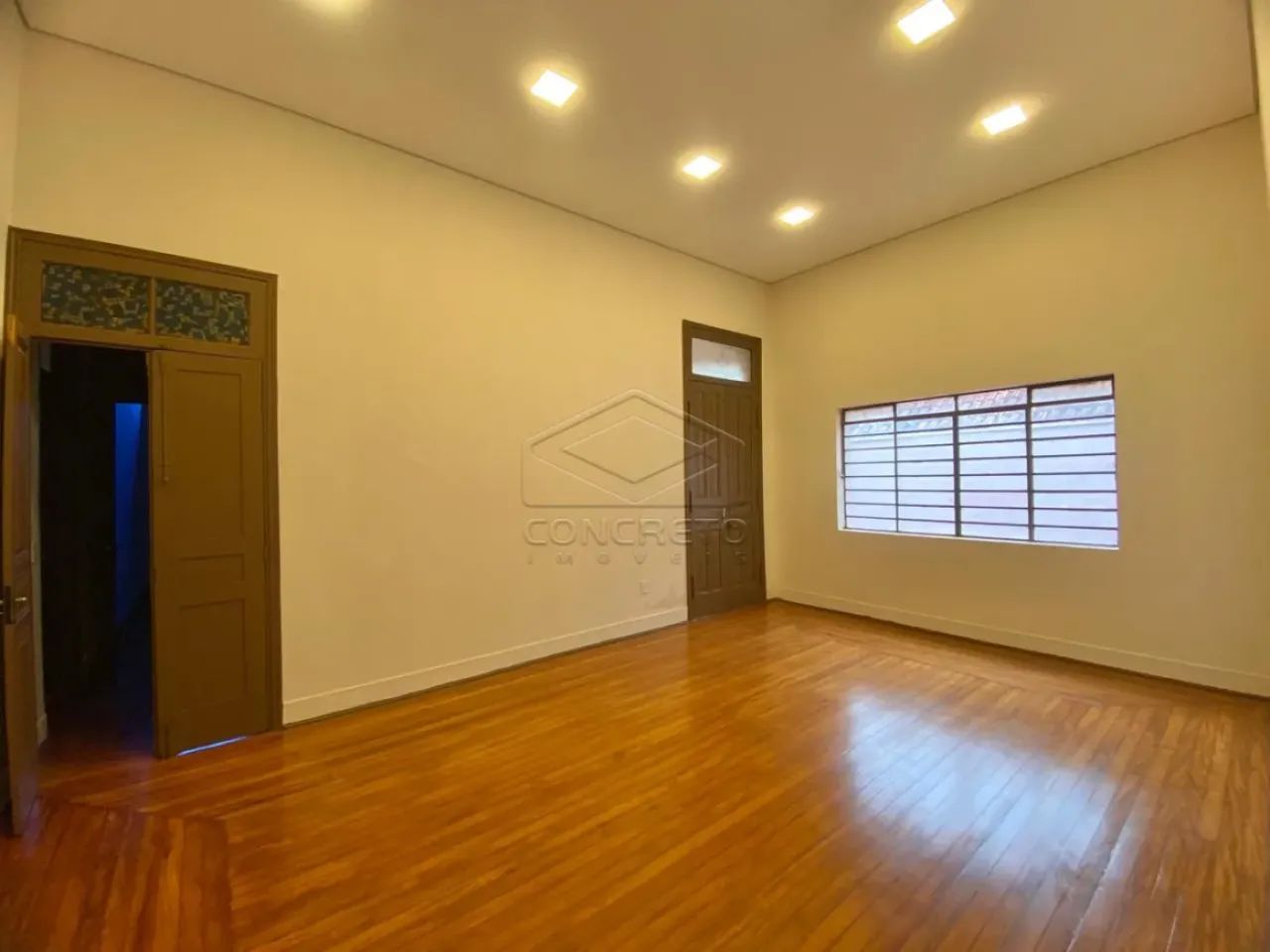 Comercial Prédio Comercial em Jaú - Foto 2