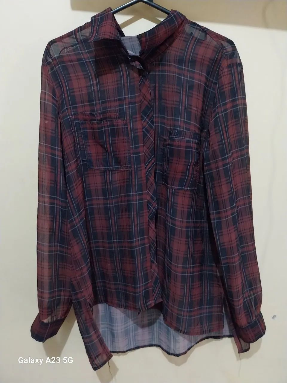 Camisa social quadriculada