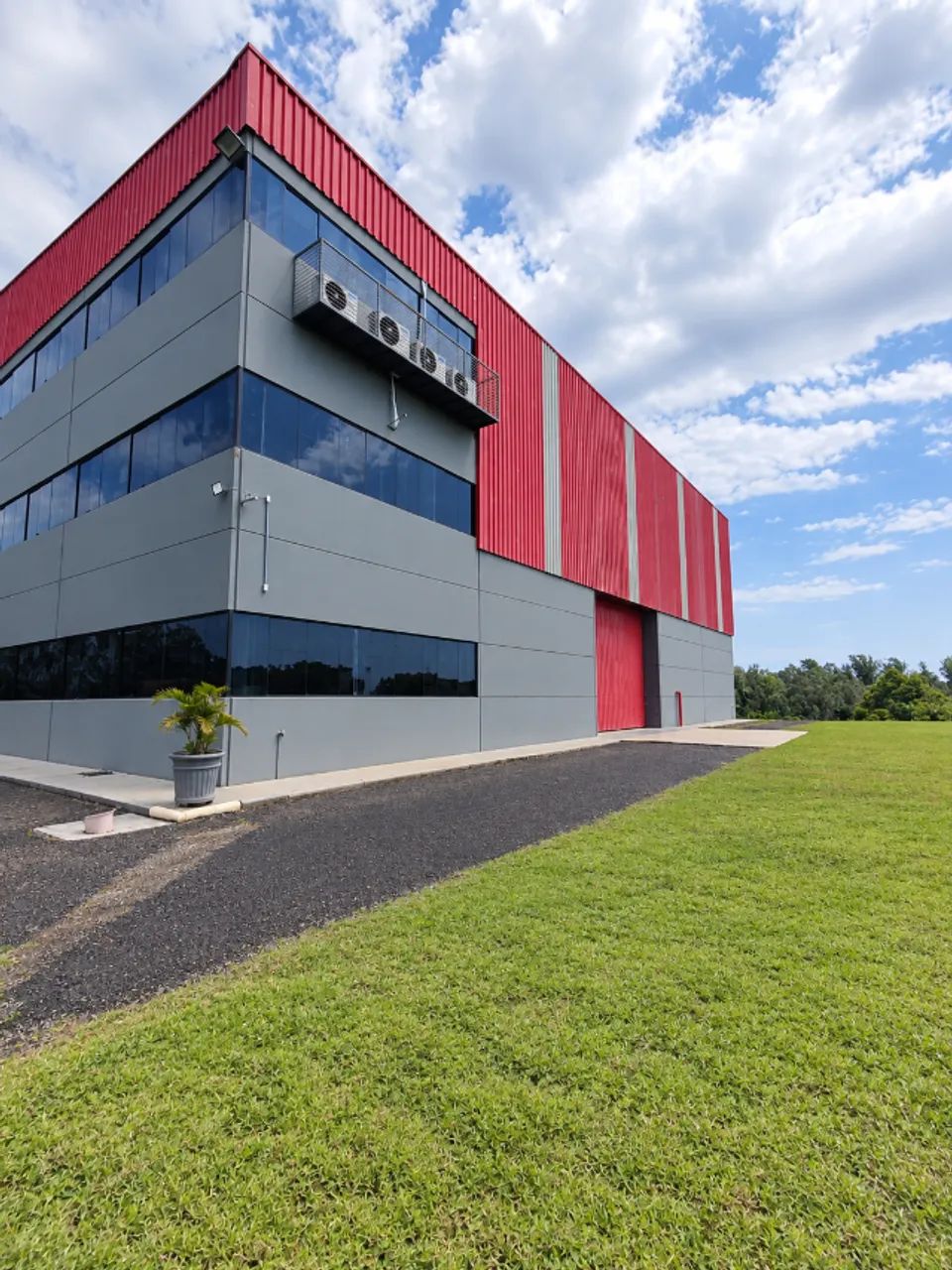BARRACAO INDUSTRIAL 1.050 M² - TIETE - SP  - Foto 2