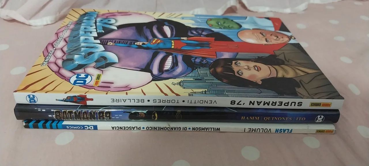 Lote HQs - Batman, Superman, Flash *Ler Descrição  - Foto 2