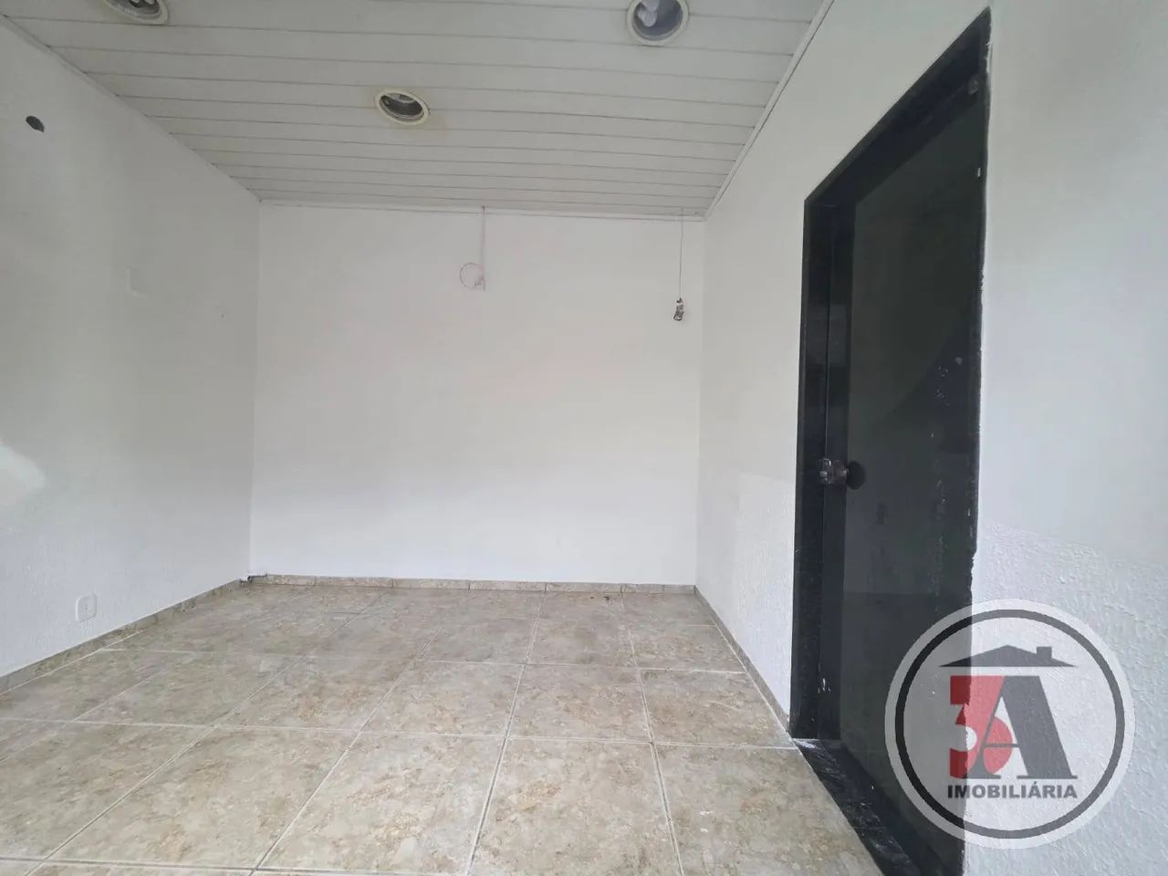 Prédio Comercial ao Lado do Hospital Central - Foto 5