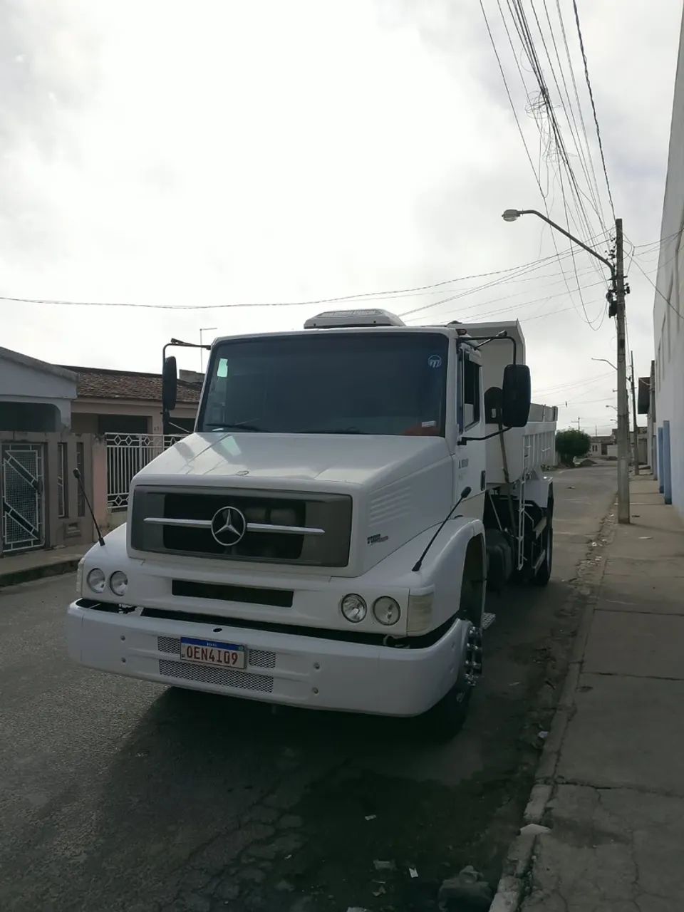 Vendo caçamba primeira  - Foto 4