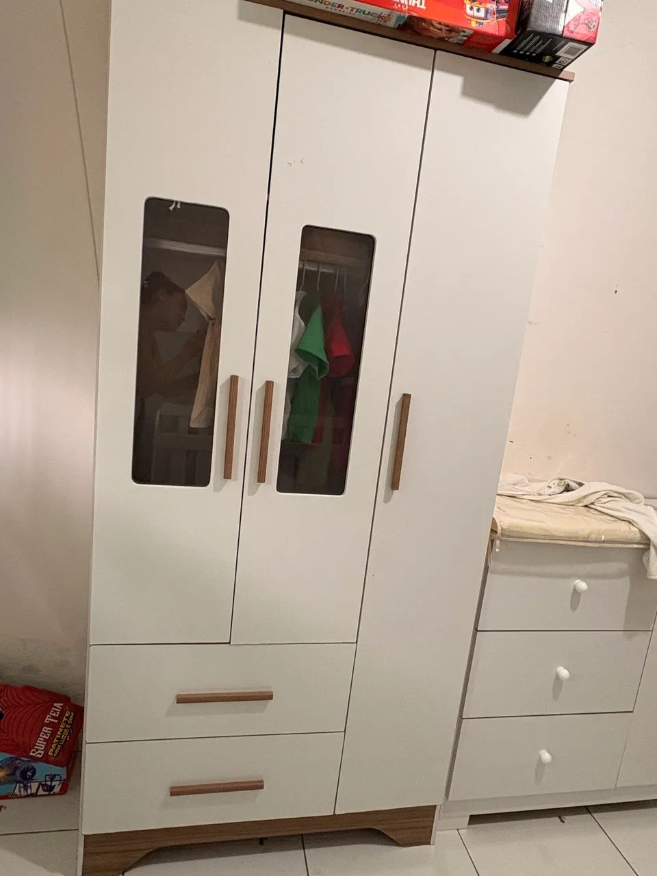 Guarda roupa infantil 