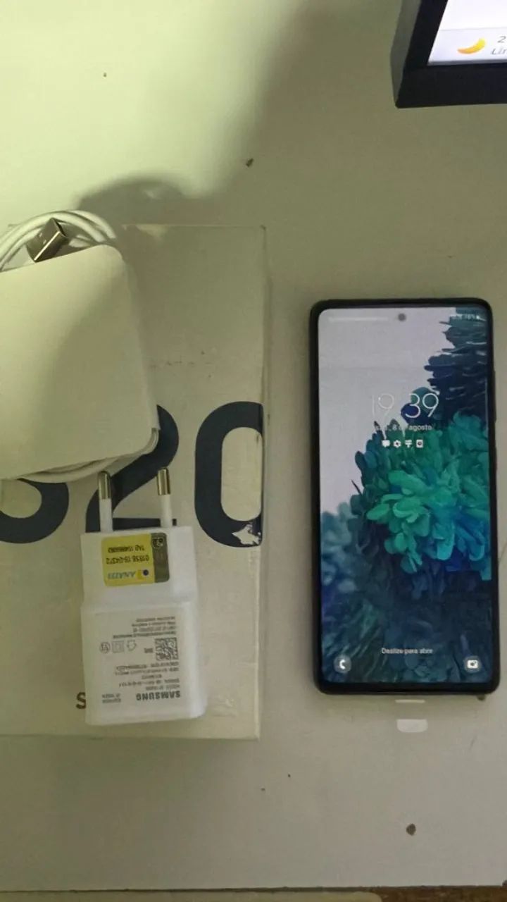 Samsung Galaxy S20 FE - [No Plastico] - Foto 3