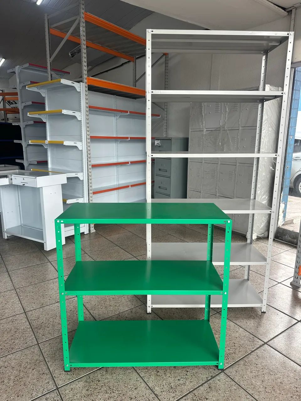 ESTANTE MINI EM AÇO  - Foto 3