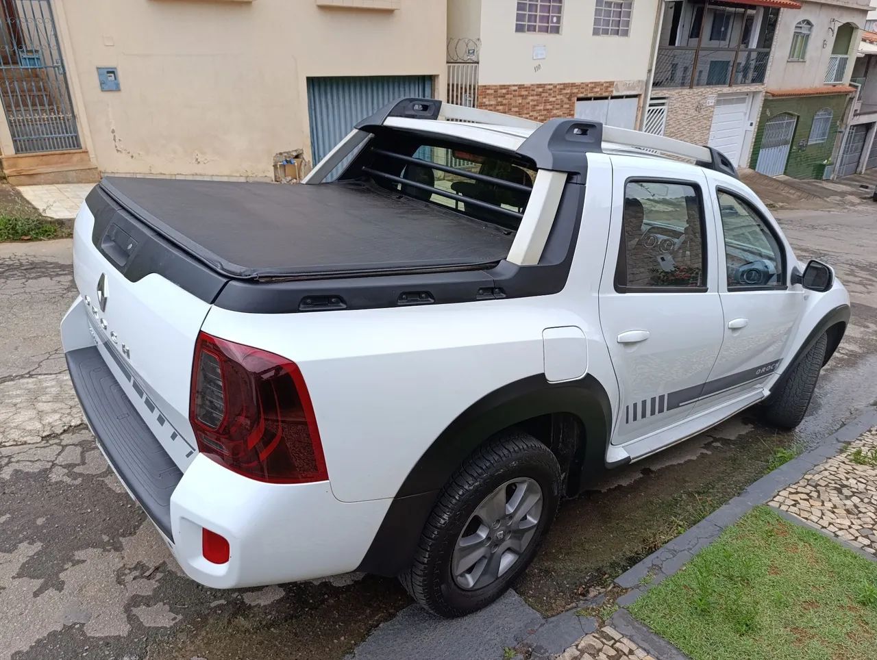 Renault Duster Oroch Dyna. 2.0 Hi-flex 16V Aut. 2017 - Foto 4