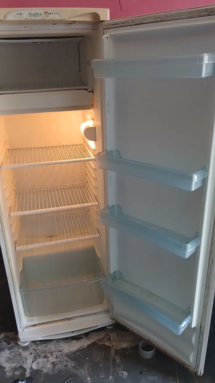 Geladeira continental 280L  - Foto 3