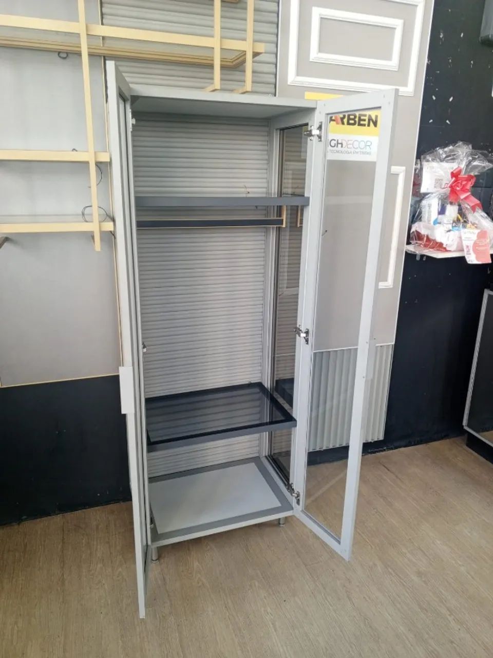 Cristaleira sob medida  - Foto 4