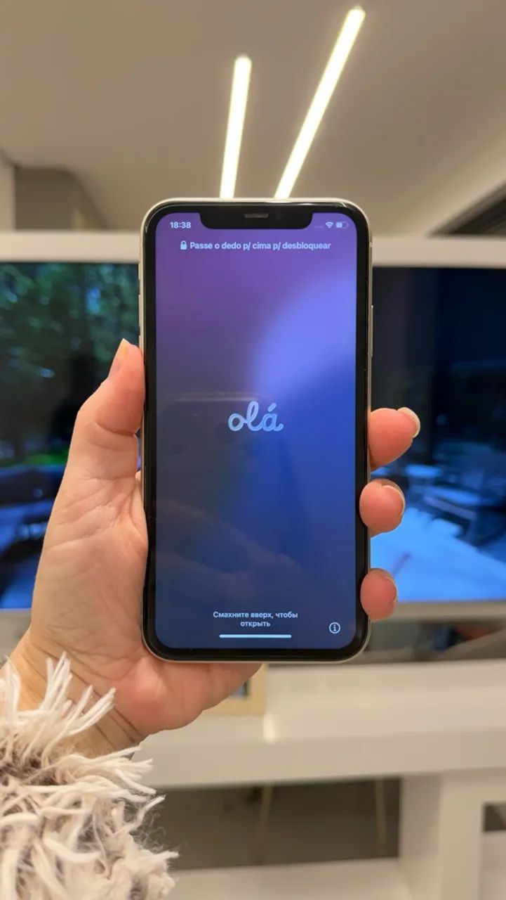 iPhone 11 branco todo original - tudo funcionando perfeitamente, com caixa 