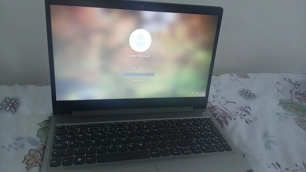 Vendo nootbook Lenovo  - Foto 3