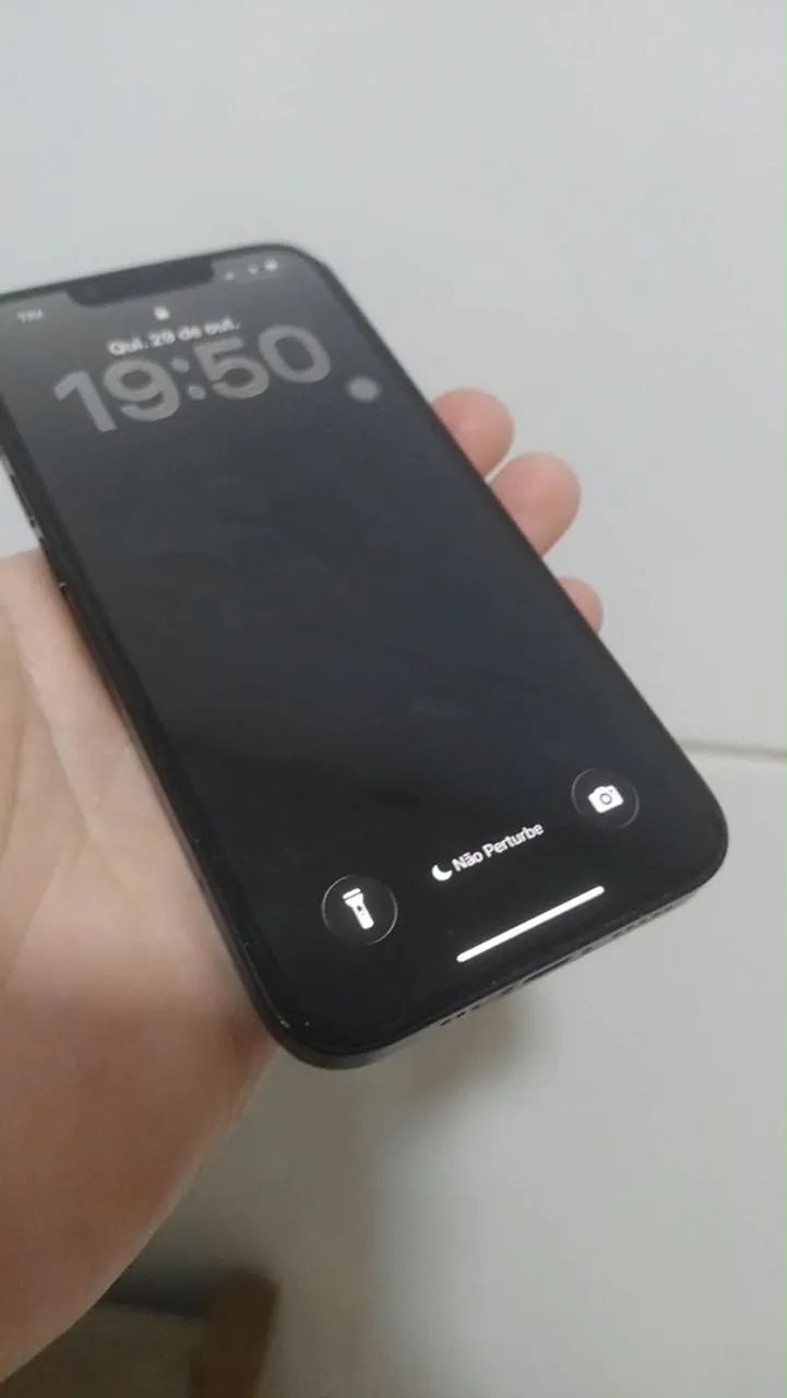 Vendo IPhone 13 128gb R$1.700,00