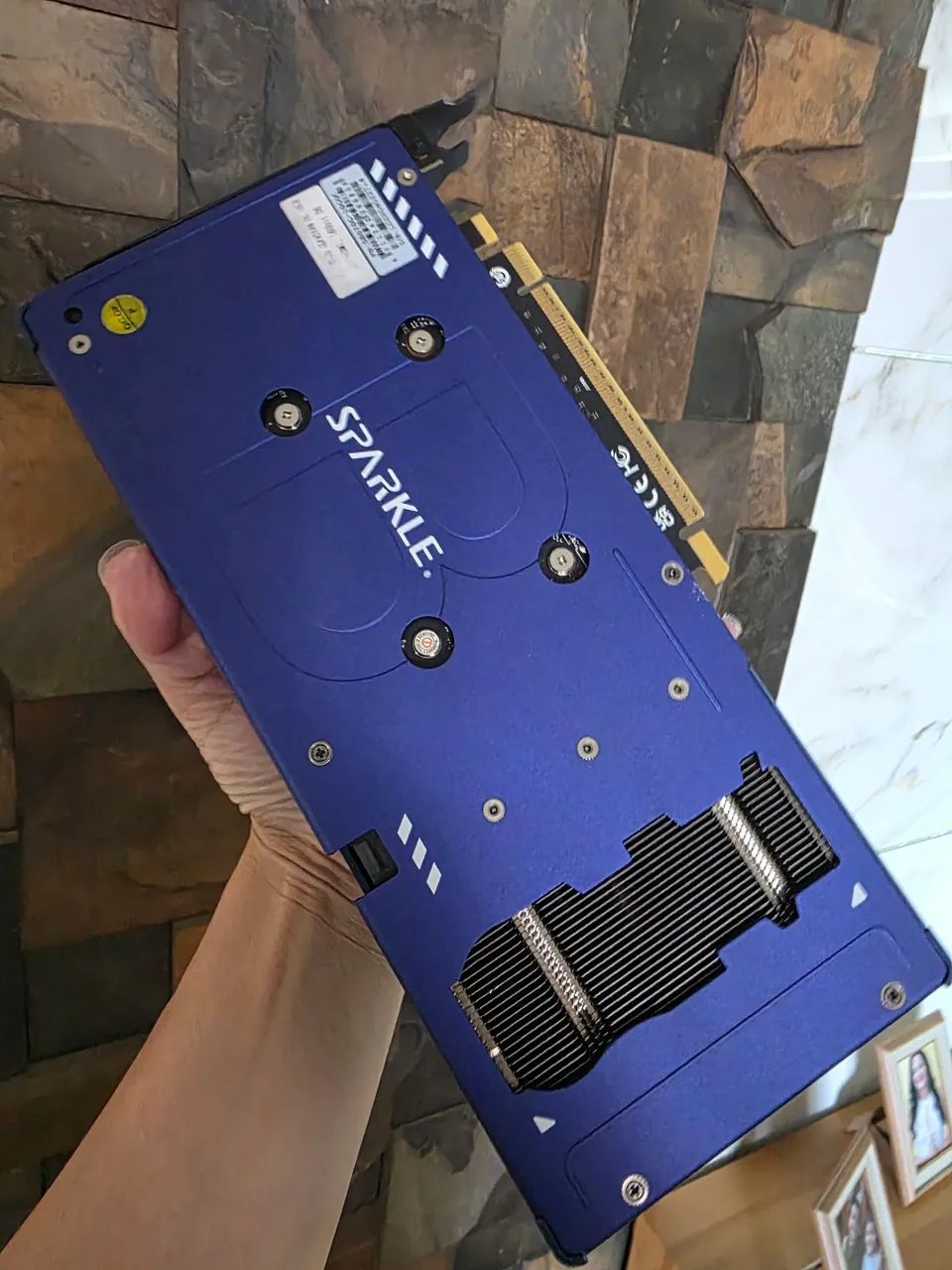 Sparkle Intel Arc B570 Guardian OC  - Foto 4