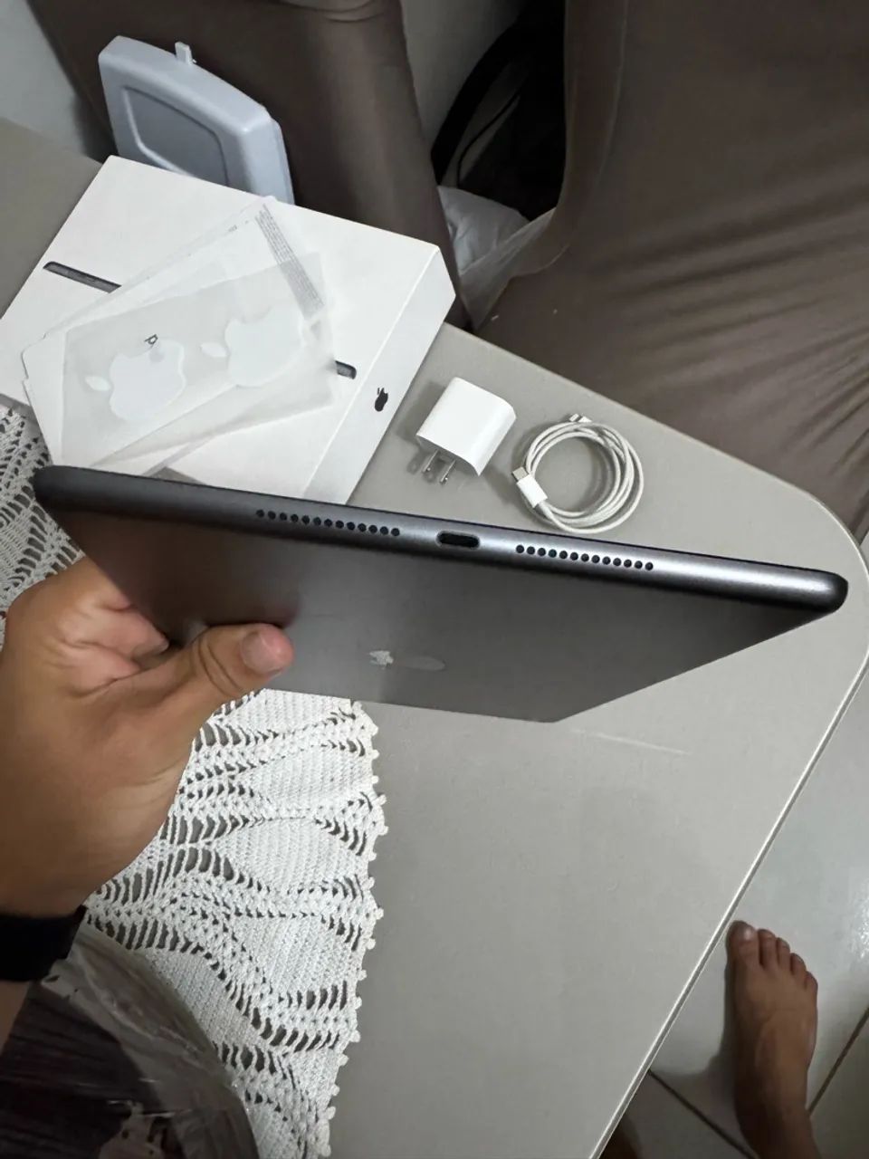 IPad 9ª Geração 64GB Space Gray - Completo + Capa com Teclado iPlace - Foto 3