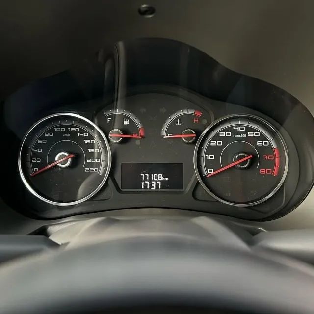 Fiat Palio Attractive 1.0 EVO Fire Flex 8V 5P 2013 - Foto 4