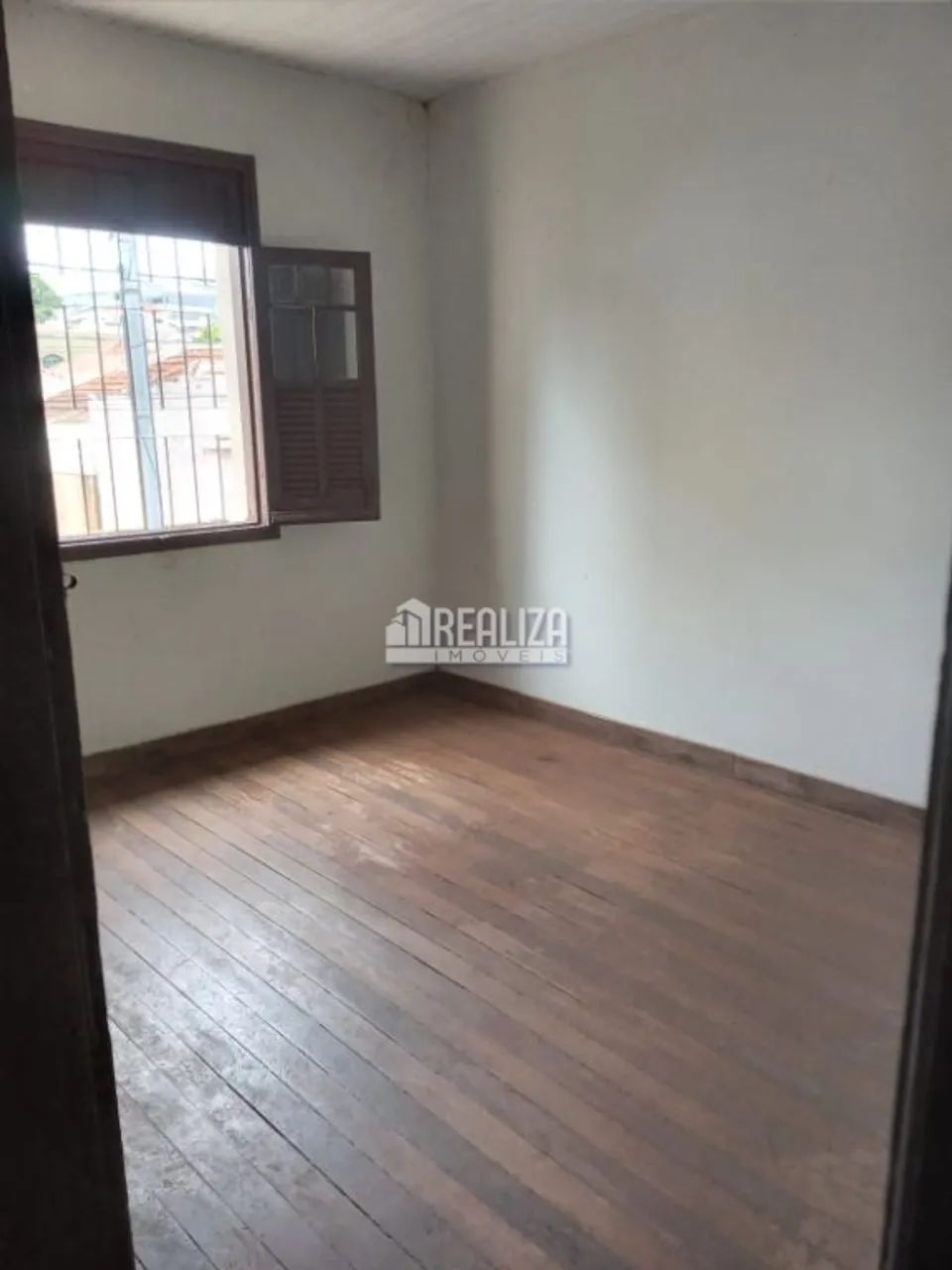 Casa à Venda no Centro de Uberaba - Oportunidade Única! - Foto 3