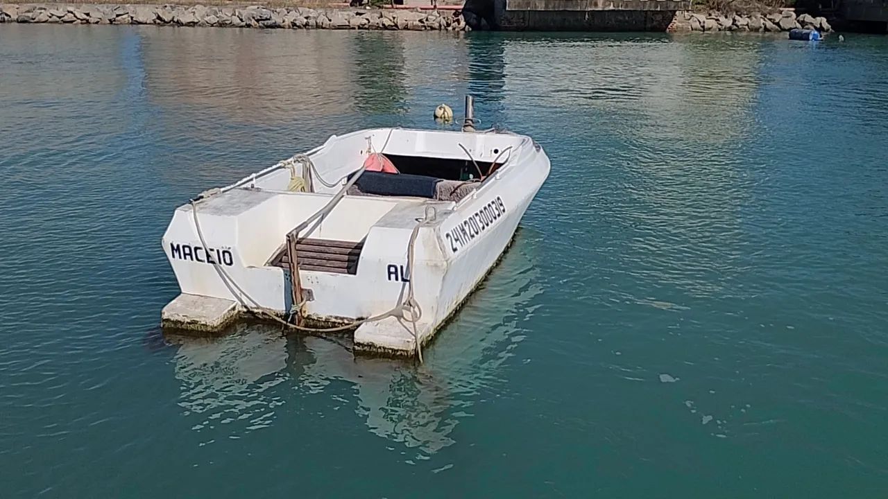 Vendo barco de pesca - Foto 2