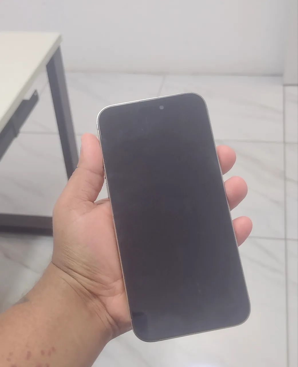 Iphone 14 Pro Max 256GB Dourado  - Foto 2
