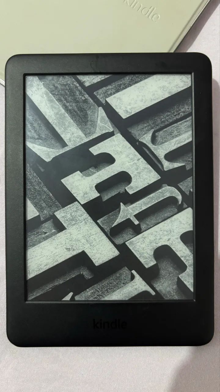 Kindle 10ª Geração 8GB + Capa | Muito Conservado | Funcionando Perfeitamente - Foto 2