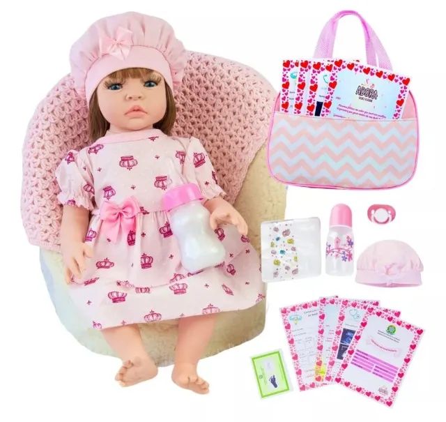 Boneca bebe reborn com roupinhas e acessorios LINDA! Acompanha caixa e Certidao