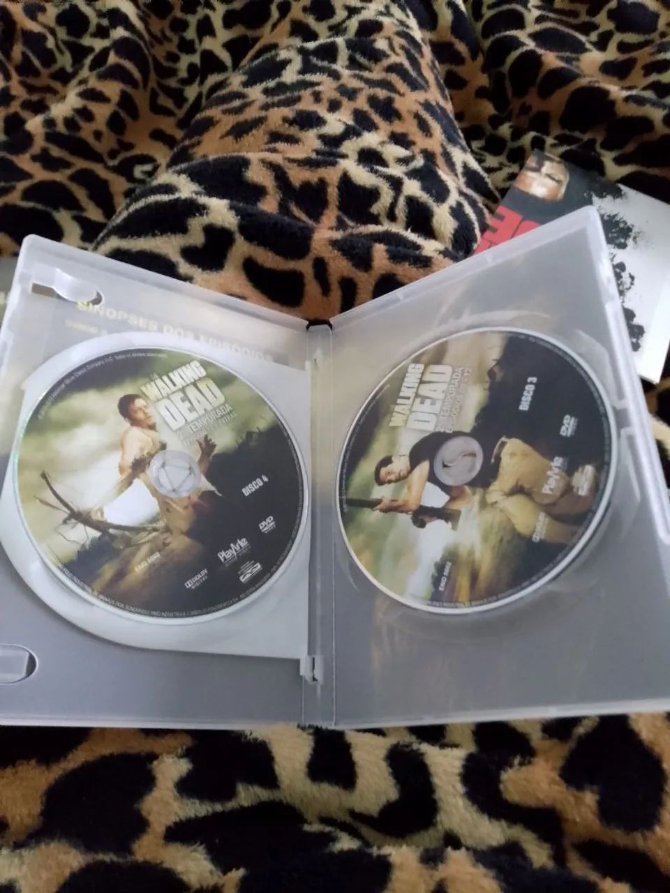 Dvd the walking dead 2 temporada. - Foto 4