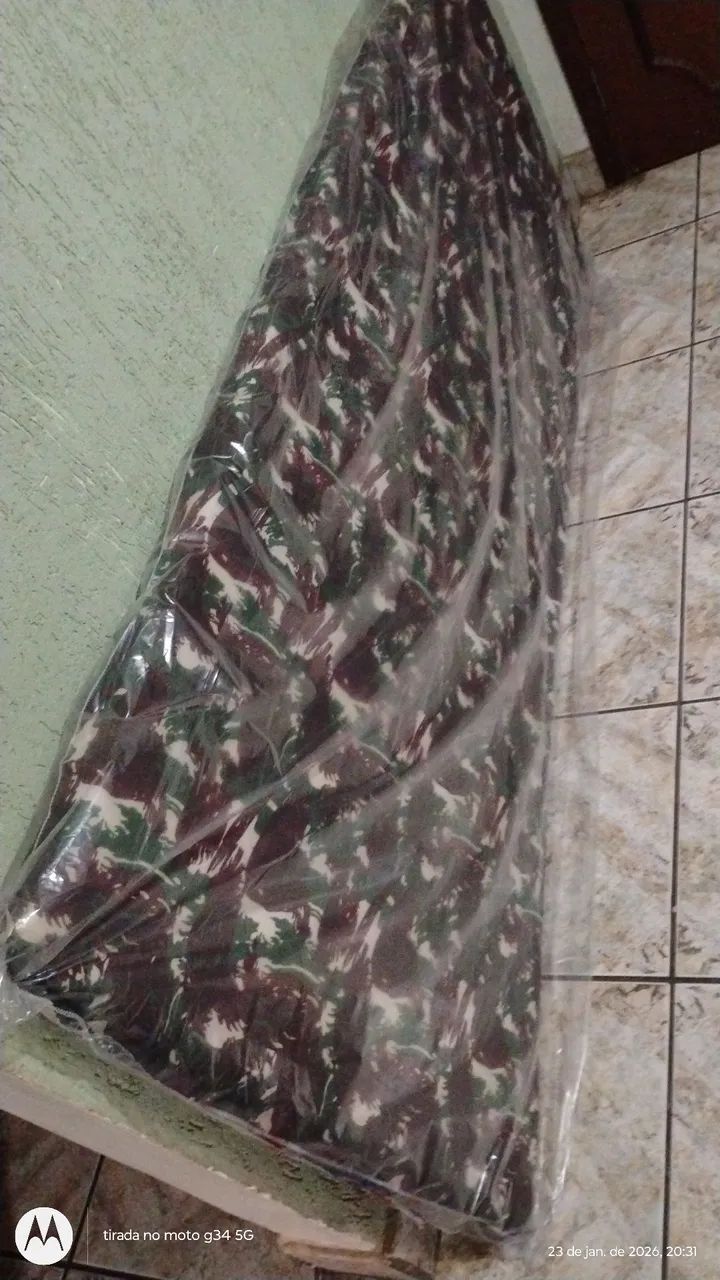 VAI ACAMPAR ? COLCHÃO SOLTEIRO 5 CM R$ 120 no JARDIM NOVO MUNDO GOIÂNIA  - Foto 2