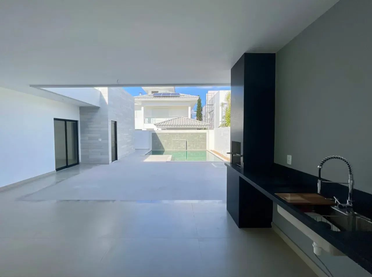 Casa Moderna no Cond Vale do Paraíba - Foto 4