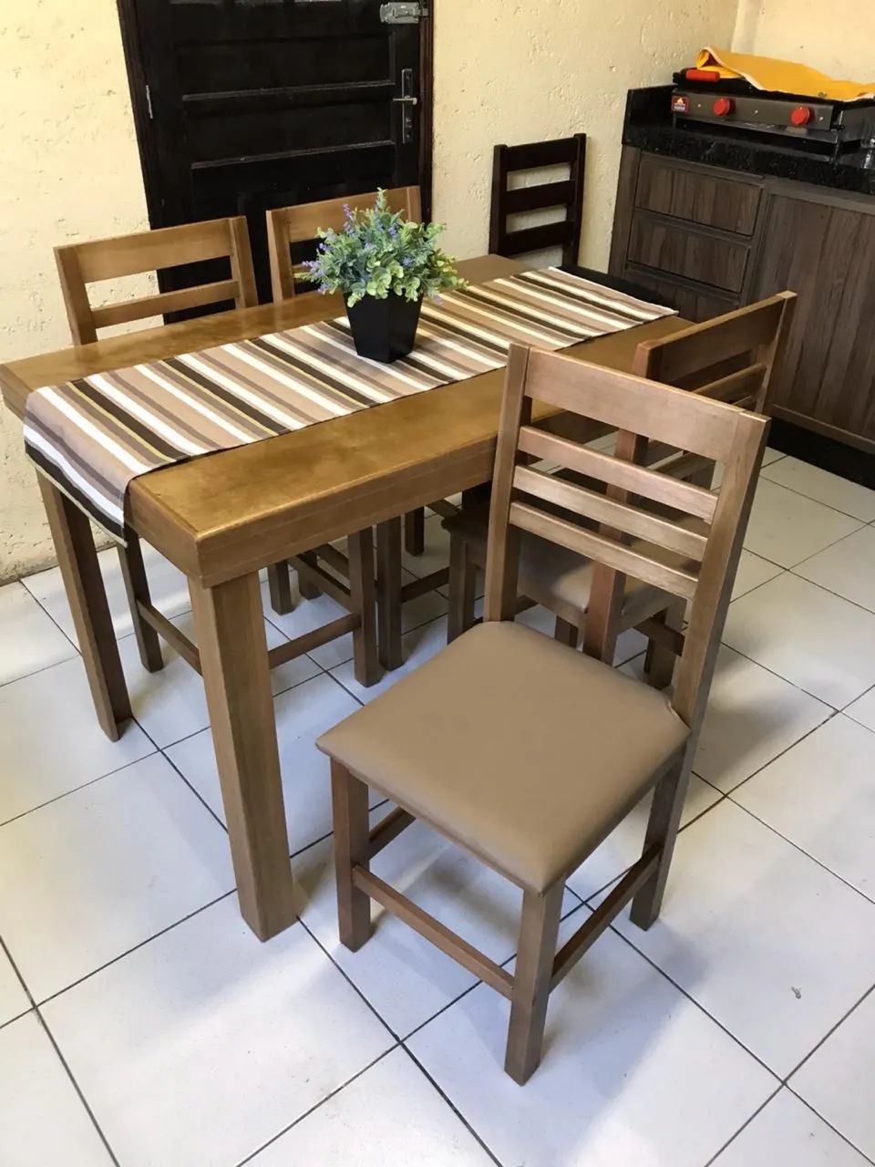 Mesas e cadeiras no Atacado para restaurante, pizzaria, churrascaria  - Foto 2