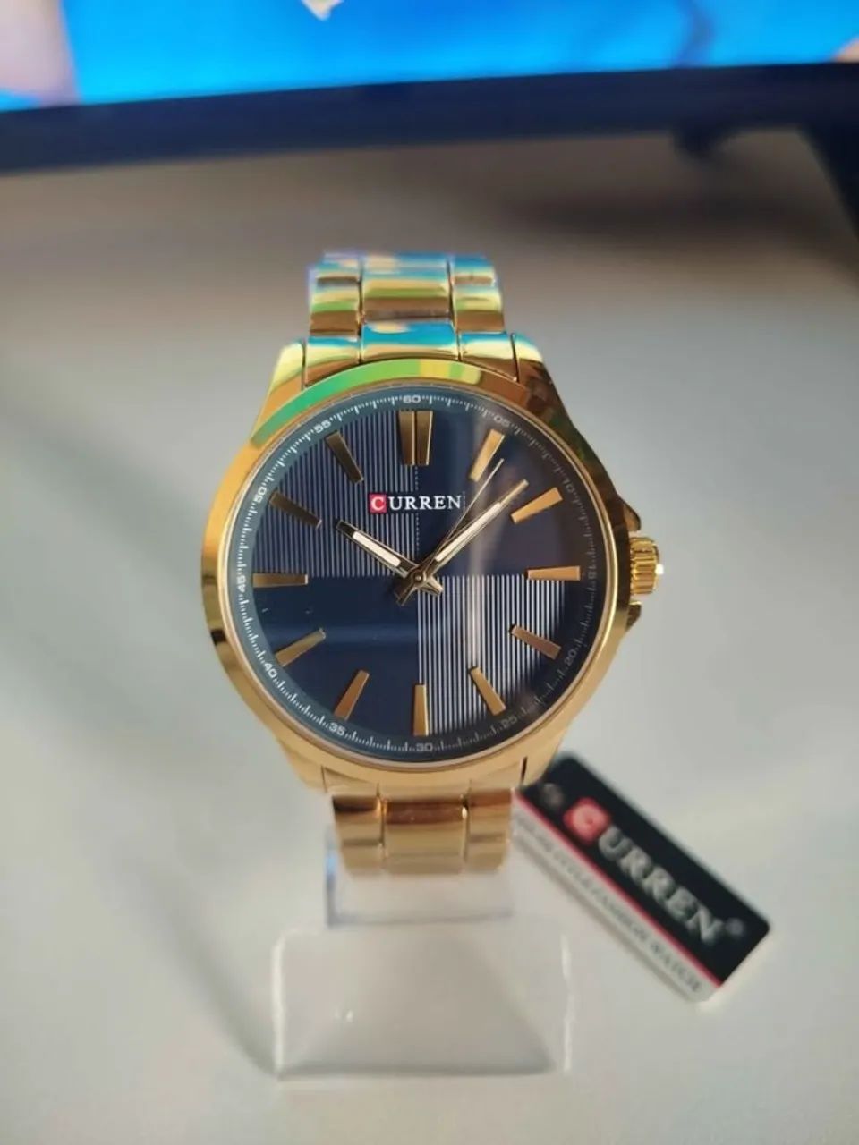 Relógio Dourado com Azul Curren - Foto 2