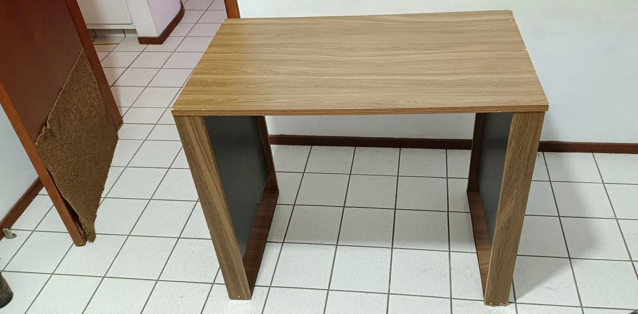 Mesa de estudo 417147038078740482