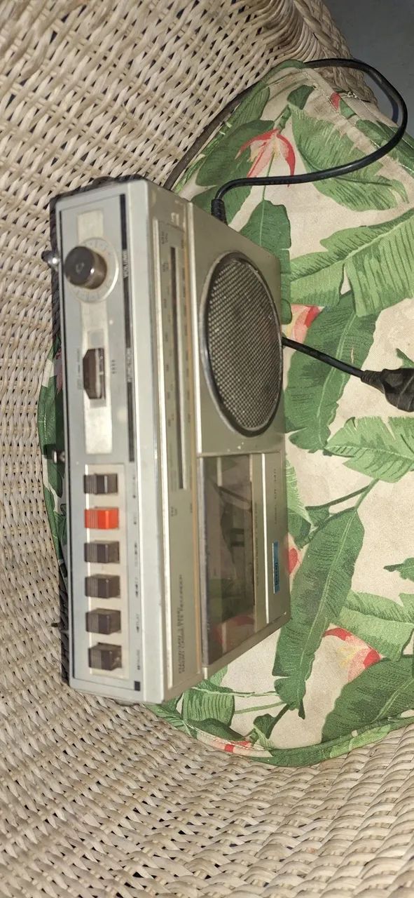 Radio cassete CCE CR340 - Foto 2