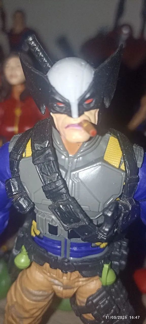 Wolverine custom Marvel legends  - Foto 3